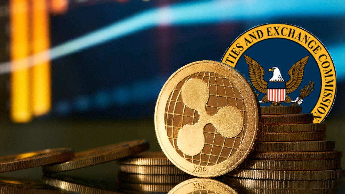 Δίκη SEC vs Ripple στις ΗΠΑ με το λογότυπο του XRP, καθώς νομικοί αναλυτές επιβεβαιώνουν ότι η υπόθεση έχει κλείσει οριστικά και δεν μπορεί να επανεκκινήσει